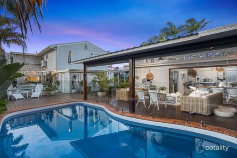 Property photo of 56 Whiting Street Labrador QLD 4215