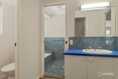 Property photo of 33 Rachel Street Darling Heights QLD 4350