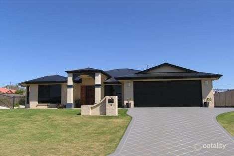 24 Stanley St, Pittsworth, QLD 4356