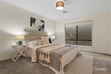 Property photo of 5 Sunrise Drive Woodcroft SA 5162