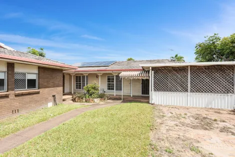 414 Mains Rd, Macgregor, QLD 4109