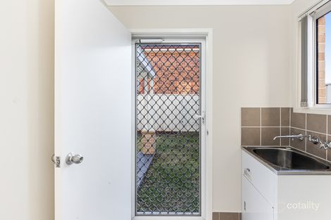 2/5 Vlatko Dr, West Hoxton, NSW 2171
