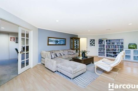 Property photo of 12 Midwinter Place Nicholls ACT 2913