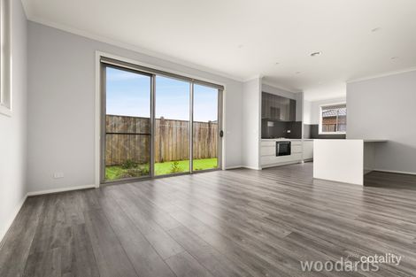 Property photo of 18 Laino Boulevard Epping VIC 3076