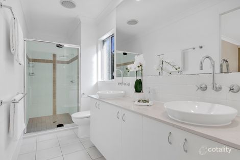 Property photo of 25 Lomandra Place Chapel Hill QLD 4069