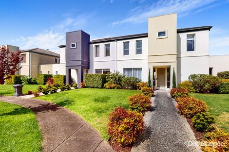 Property photo of 123 Sovereign Manors Crescent Rowville VIC 3178