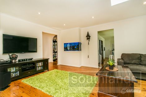 Property photo of 40 Hatchinson Crescent Jamisontown NSW 2750