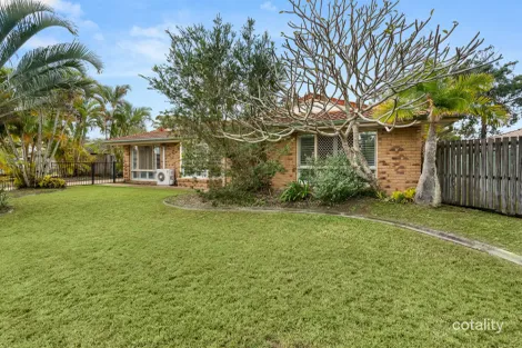Property photo of 27 Thornbill Drive Eli Waters QLD 4655