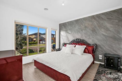 Property photo of 51 Delta Drive Craigieburn VIC 3064