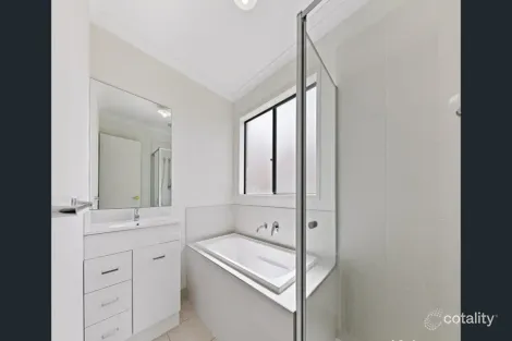 Property photo of 21 Grima Crescent Wyndham Vale VIC 3024