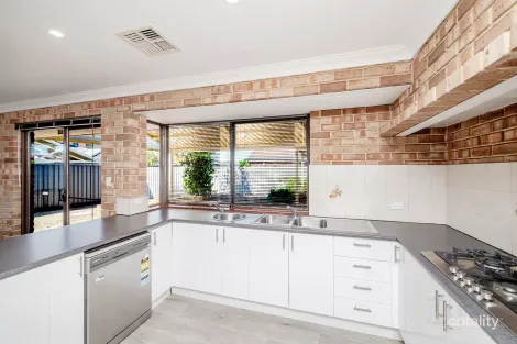 34 Seacrest Dr, Sorrento, WA 6020