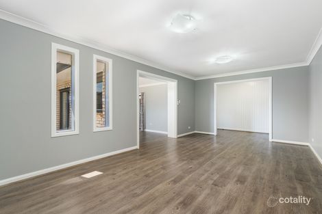 2 Yaldara Cres, Cowra, NSW 2794