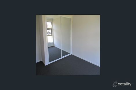 Property photo of 10 Sandpiper Circuit Aberglasslyn NSW 2320