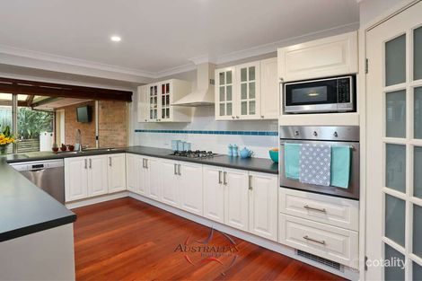 Property photo of 4 Heather Place Acacia Gardens NSW 2763