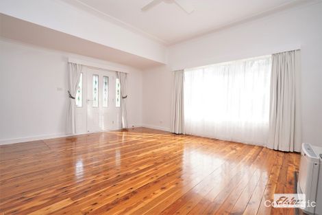 Property photo of 2 Lawson Crescent Griffith NSW 2680
