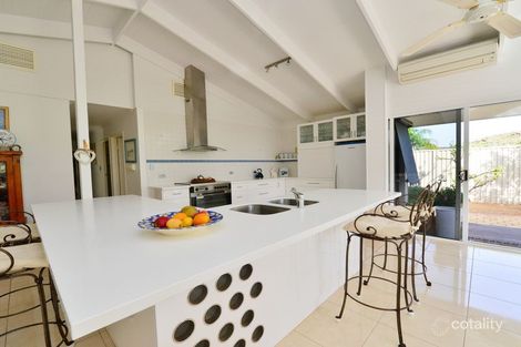 Property photo of 8 The Fairway Desert Springs NT 0870