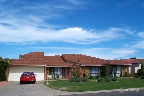 46 Castlecrag Dr, Kallaroo, WA 6025