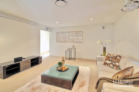 Property photo of 17 Nungatta Court Parkinson QLD 4115