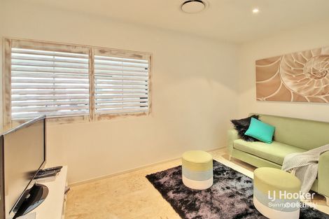 Property photo of 17 Nungatta Court Parkinson QLD 4115