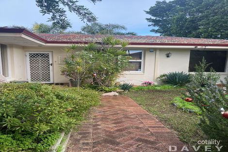 17 Wooramel Way, Nollamara, WA 6061