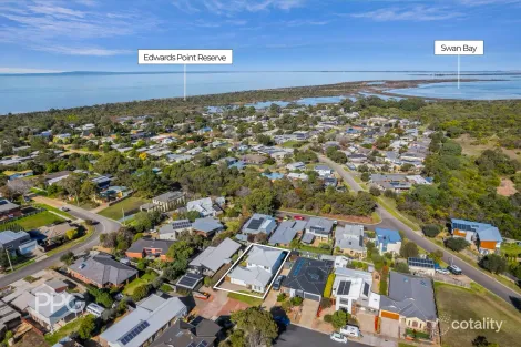 13 Tanker View Rise, St Leonards, VIC 3223