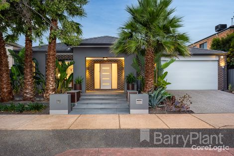 Property photo of 21 Moncrieff Parade Point Cook VIC 3030