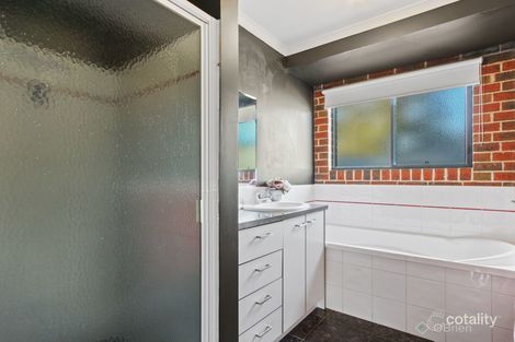 Property photo of 86 Albatross Road Kalimna VIC 3909