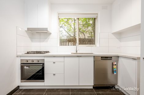 Property photo of 2/22 Denbigh Road Armadale VIC 3143