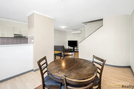 Property photo of 3/11 Undoolya Road East Side NT 0870