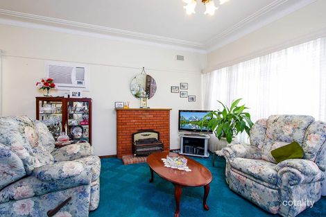 Property photo of 6 Comber Crescent Pendle Hill NSW 2145