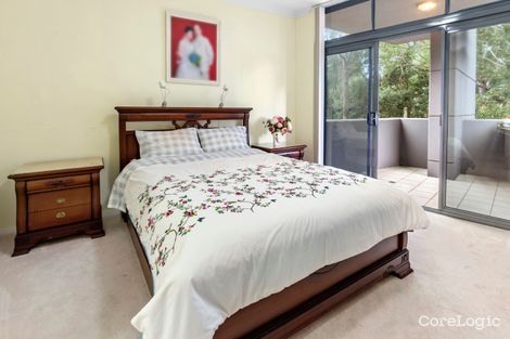 Property photo of 2/24-28 College Crescent Hornsby NSW 2077