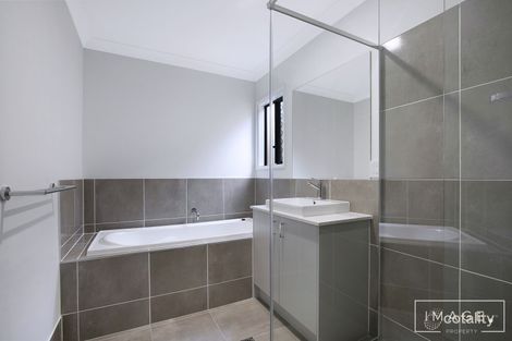 Property photo of 9 Cambridge Way Ripley QLD 4306