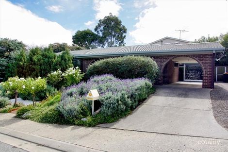 Property photo of 2 Maralyn Court Aberfoyle Park SA 5159