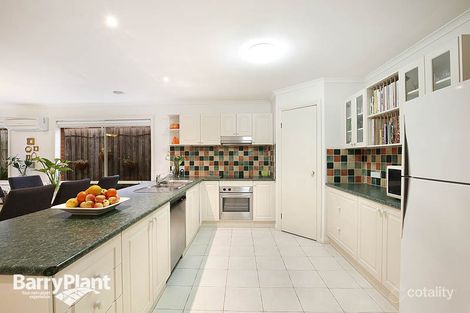 Property photo of 3 Bromley Close Chirnside Park VIC 3116