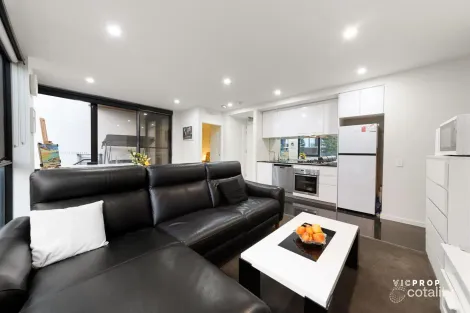 Property photo of 8/50 Catamaran Drive Werribee South VIC 3030