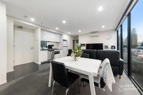 Property photo of 8/50 Catamaran Drive Werribee South VIC 3030