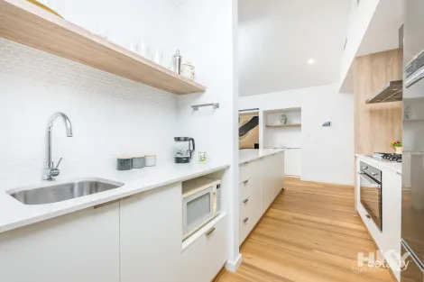 Property photo of 32 Entwistle Way Aveley WA 6069