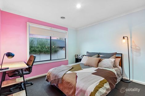 Property photo of 8 Pilgrim Drive Hillside VIC 3037
