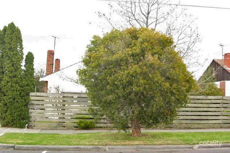 Property photo of 18 McFarlane Crescent Dandenong VIC 3175