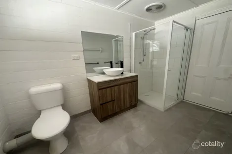 Property photo of 1/8 Ware Street Camperdown VIC 3260