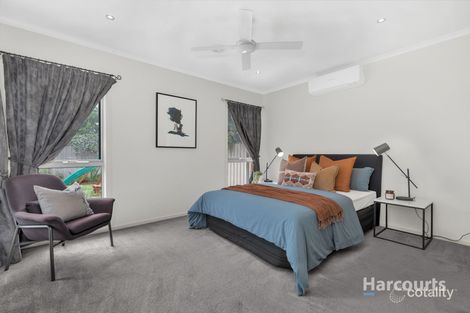 Property photo of 91 Tenterfield Drive Burnside Heights VIC 3023