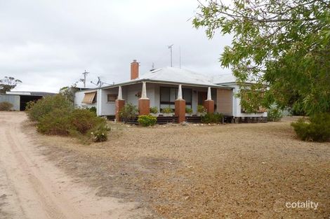 1379 Winfields Rd, Laharum, VIC 3401