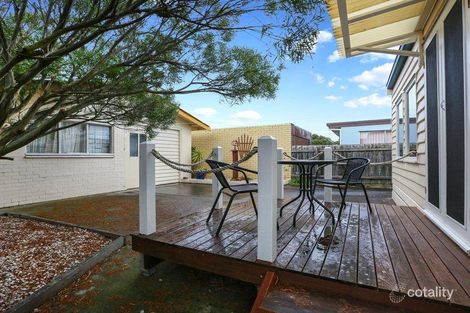 Property photo of 157 Seventh Avenue Rosebud VIC 3939