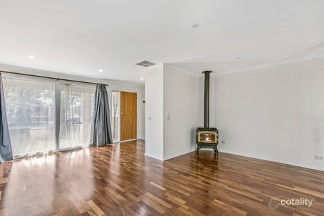 Property photo of 36 Collins Crescent Berwick VIC 3806