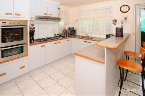 Property photo of 27 Meade Way Sydenham VIC 3037