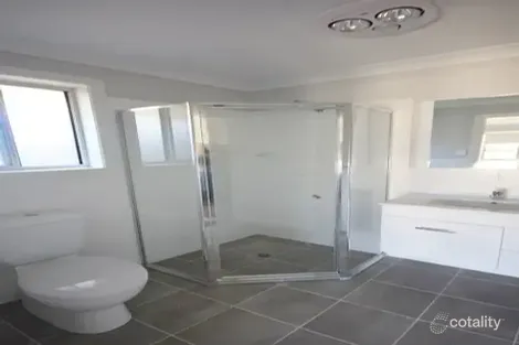 Property photo of 6 Norfolk Boulevard Spring Farm NSW 2570