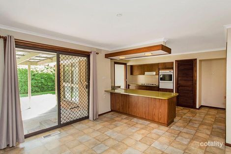 Property photo of 2 Yvonne Avenue Croydon South VIC 3136