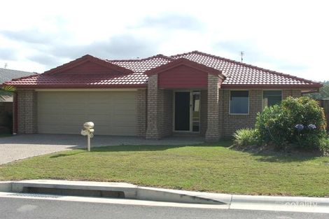 11 Burr Ct, Pacific Pines, QLD 4211