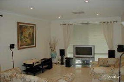 Property photo of 29 Gilroyd Loop Ballajura WA 6066