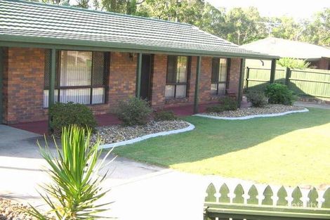 11 Bushland Dr, Regents Park, QLD 4118